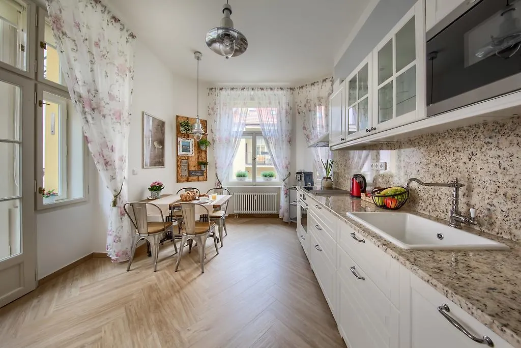 Pragueone Apartment,A/C,Terrace 0*, Prague